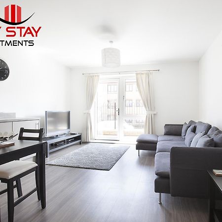 Campbell Park - City Stay Apartments Милтън Кейнс Екстериор снимка