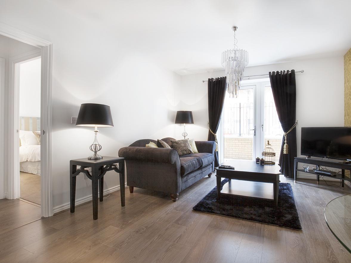 Campbell Park - City Stay Apartments Милтън Кейнс Екстериор снимка