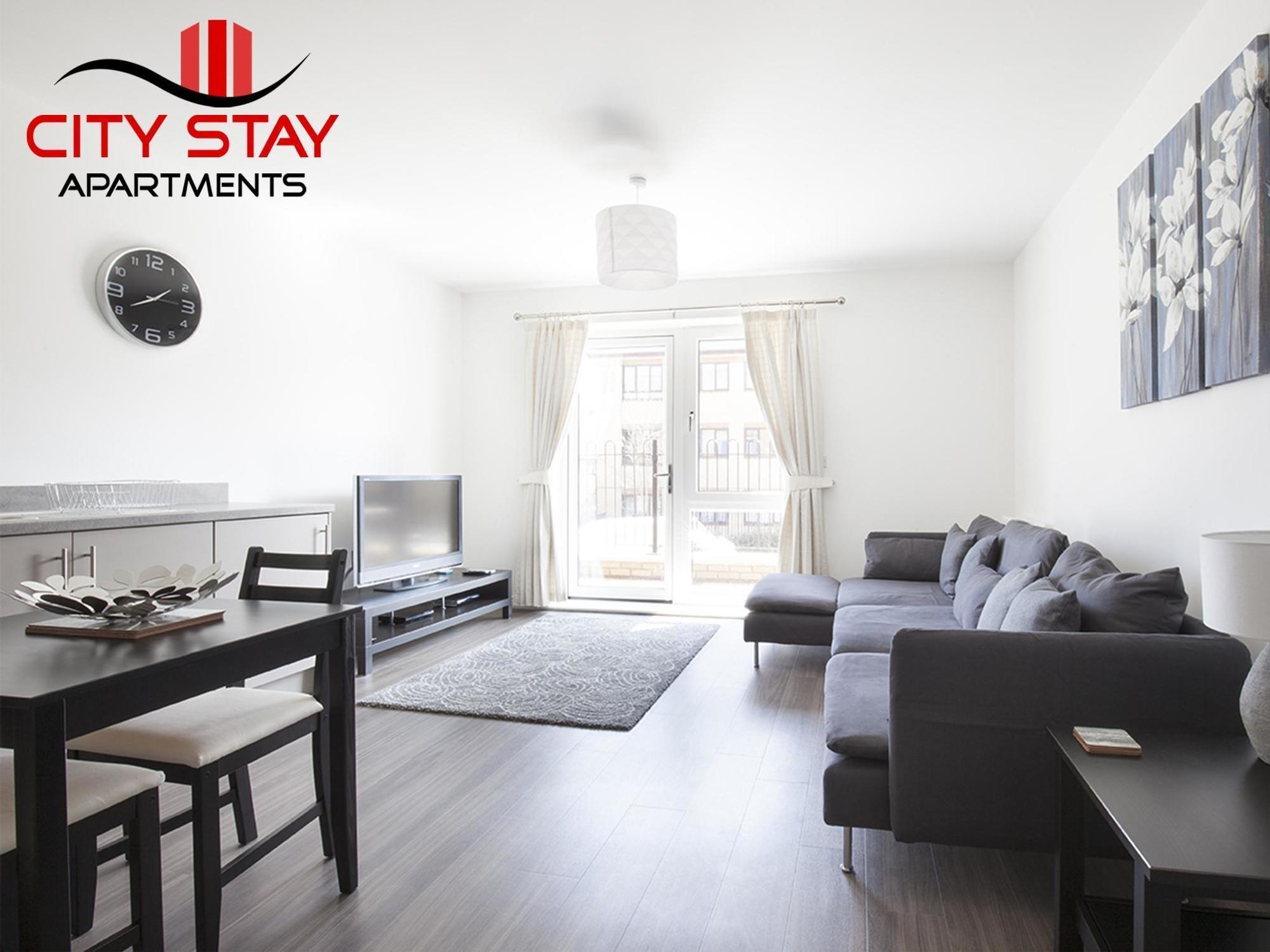 Campbell Park - City Stay Apartments Милтън Кейнс Екстериор снимка